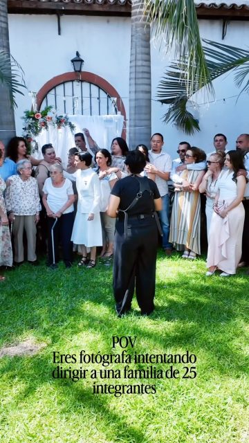 ¡La foto bonita no pasa sola, pero siempre se logra!
Detrás de cada foto familiar hay 47 intentos y una fotógrafa con mucha paciencia 😅
Si quieres recordar los mejores eventos de tu vida, contáctame. Fotografía profesional en GDL

📩 Aparta tu fecha por WhatsApp
. 
.
.
#fotografiafamiliar #fotografagdl #sesiondefotosguadalajara #fotografojalisco #fotografiagdl